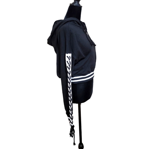 IRIS BASIC Crop Top Sweatshirt with Hood Black and White M - Picture 2 of 5